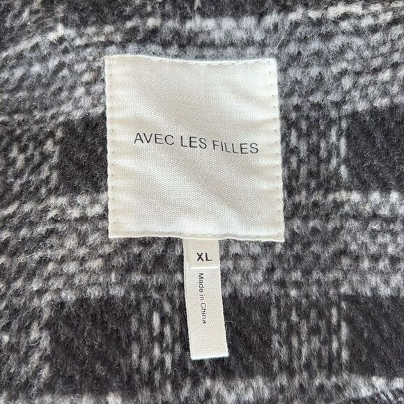 NWT Avec Les Filles Black & Grey Plaid Cropped Bomber Jacket - Picture 11 of 15